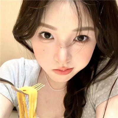 小鱼莉莉