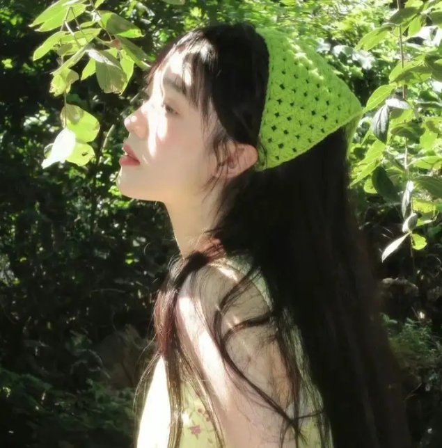 闭上眼睛活着很容易
